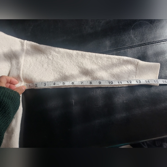 Wilfred White V-Neck Sweater - Picture 10 of 12